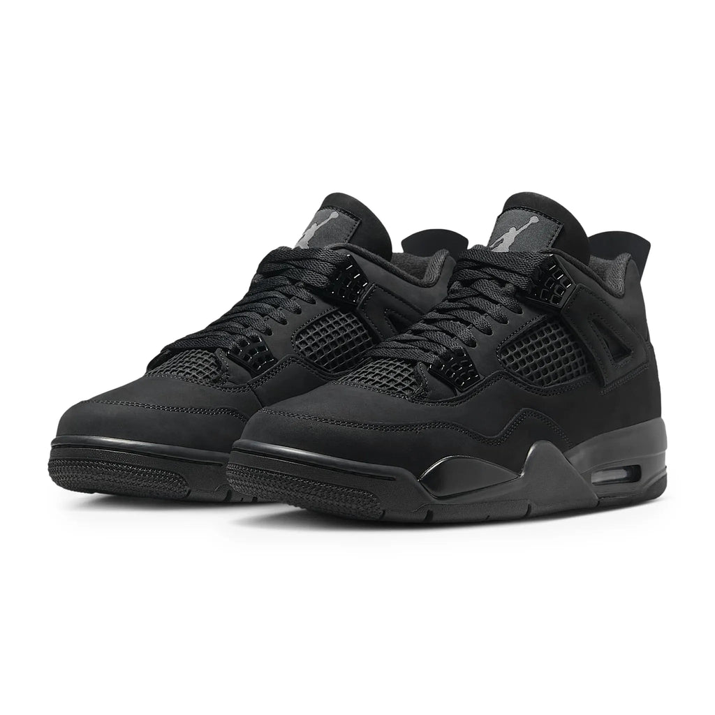 Air Jordan 4 Retro Black Cat (2025) - frontal lateral