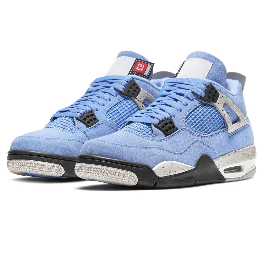Air Jordan 4 Retro University Blue - vista frontal lateral