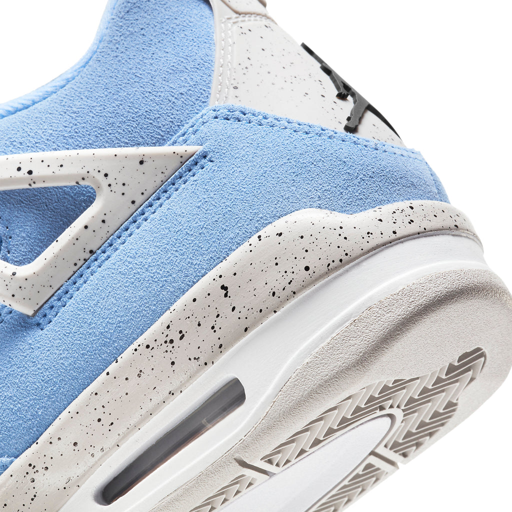 Air Jordan 4 Retro University Blue - vista de detalle
