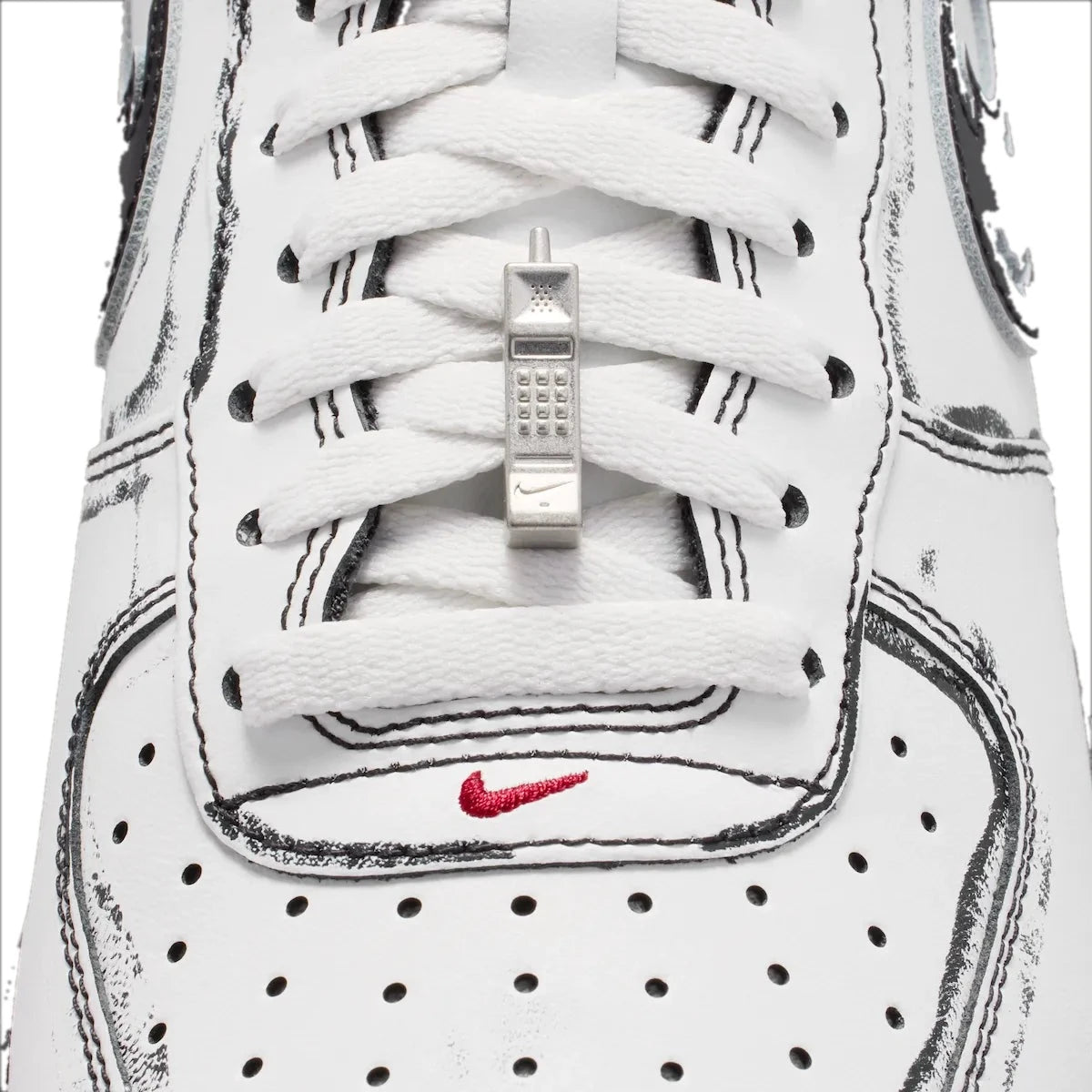 Nike Air Force 1 Low Scream Ghostface - colgante de teléfono en los cordones
