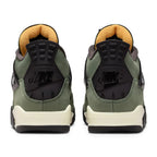 Undefeated x Air Jordan 4 Retro 2025 - trasera